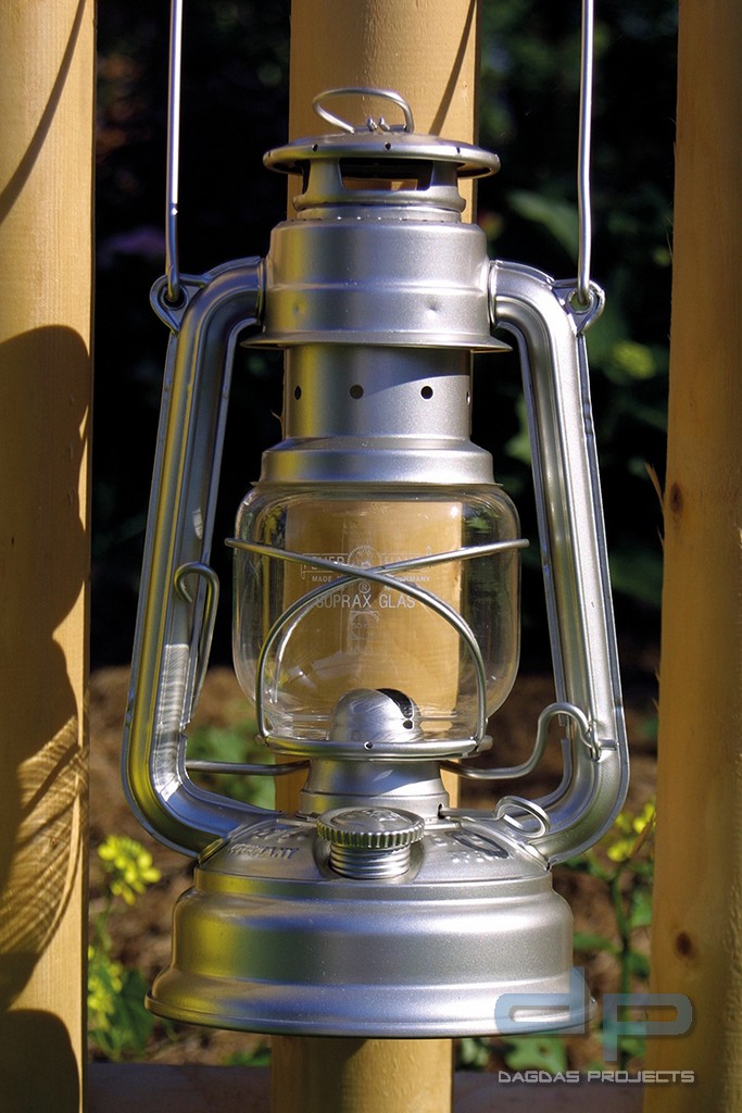 Feuerhand Sturmlaterne 276