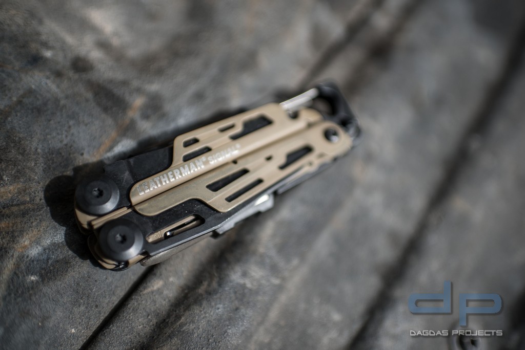 Leatherman SIGNAL Multitool Coyote