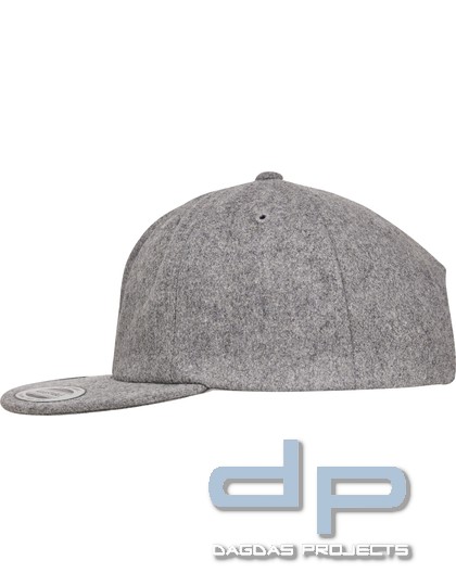 Melton Cap in Grau und Schwarz