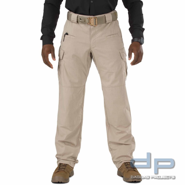 5.11 Stryke Pant in Khaki 32/32 und Dark Navy 40/32