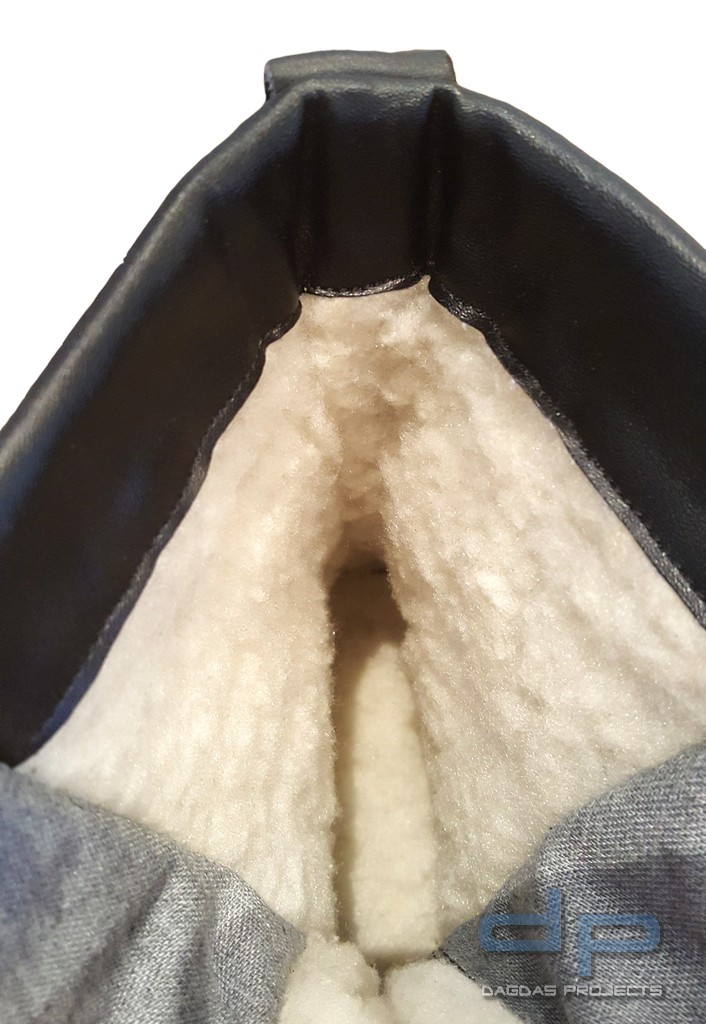 Springerstiefel mit Futter