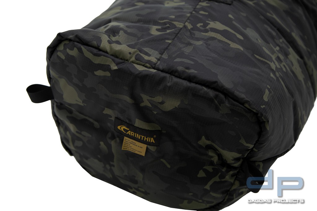 CARINTHIA SCHLAFSACK DEFENCE 4 MULTICAM BLACK