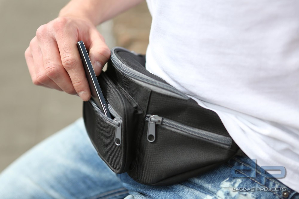 Behördenhüfttasche mit Wunschaufdruck in reflex silber