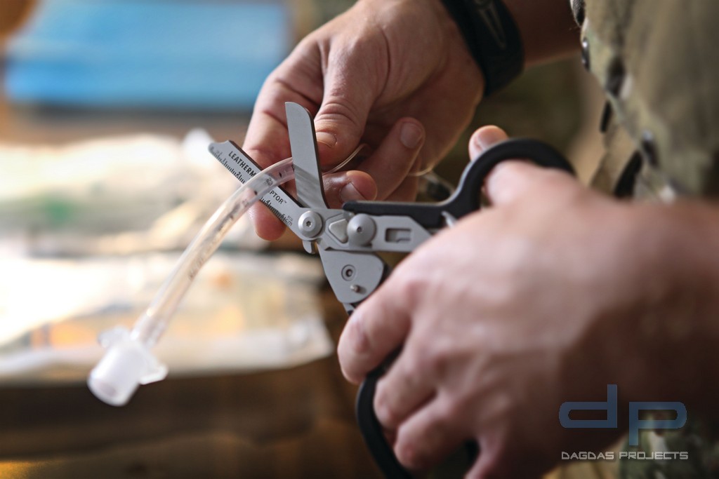 Leatherman Raptor Medizinische Schere mit verschiedenen Tools
