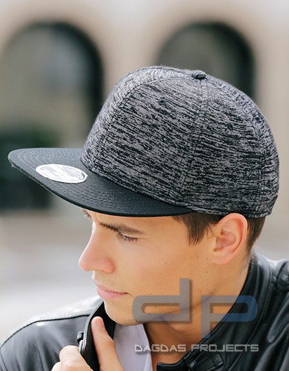Boost Cap in Grau/Schwarz und Schwarz