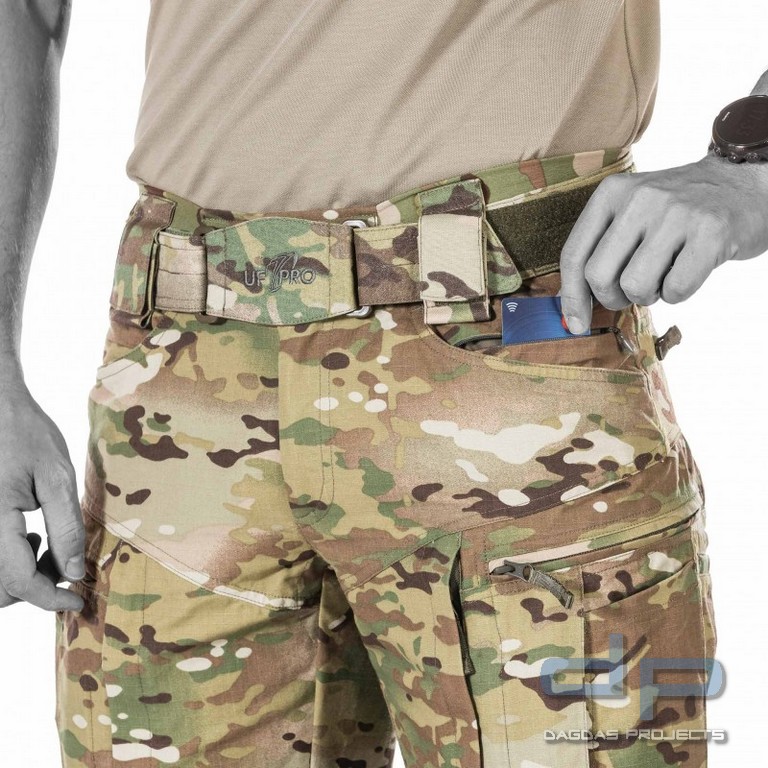 UF PRO® Kurze Einsatzhose P-40 Shorts Gen.2 MultiCam® in verschiedenen Farben