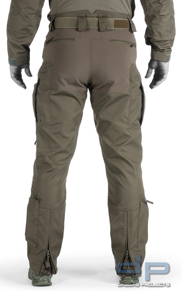 UF PRO Kampfhose Striker HT in Coyote Größe: 30/30 und Steingrauoliv Größe 33/36