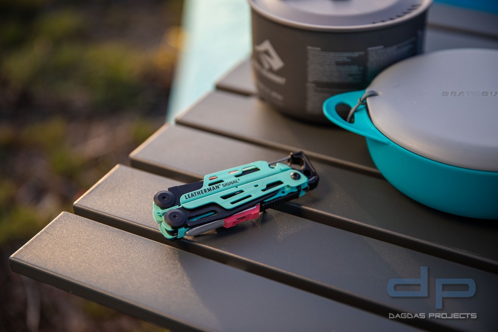 Leatherman SIGNAL Multitool Aqua